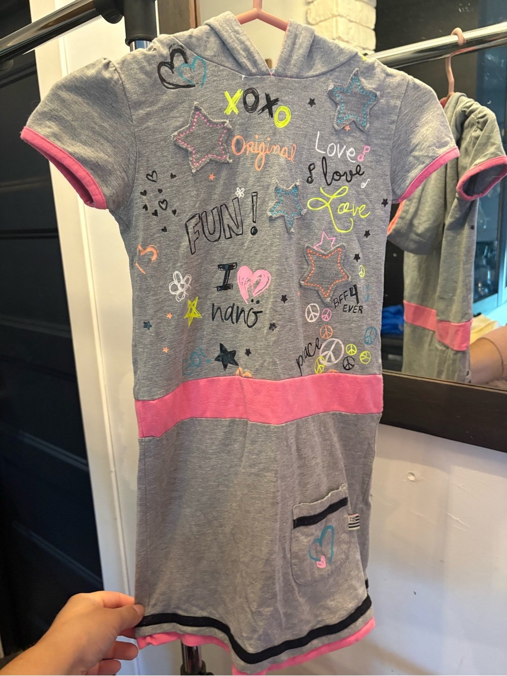 Nano Girls' Gray & Pink Short Sleeve Hoodie tunic with Fun Graphic.